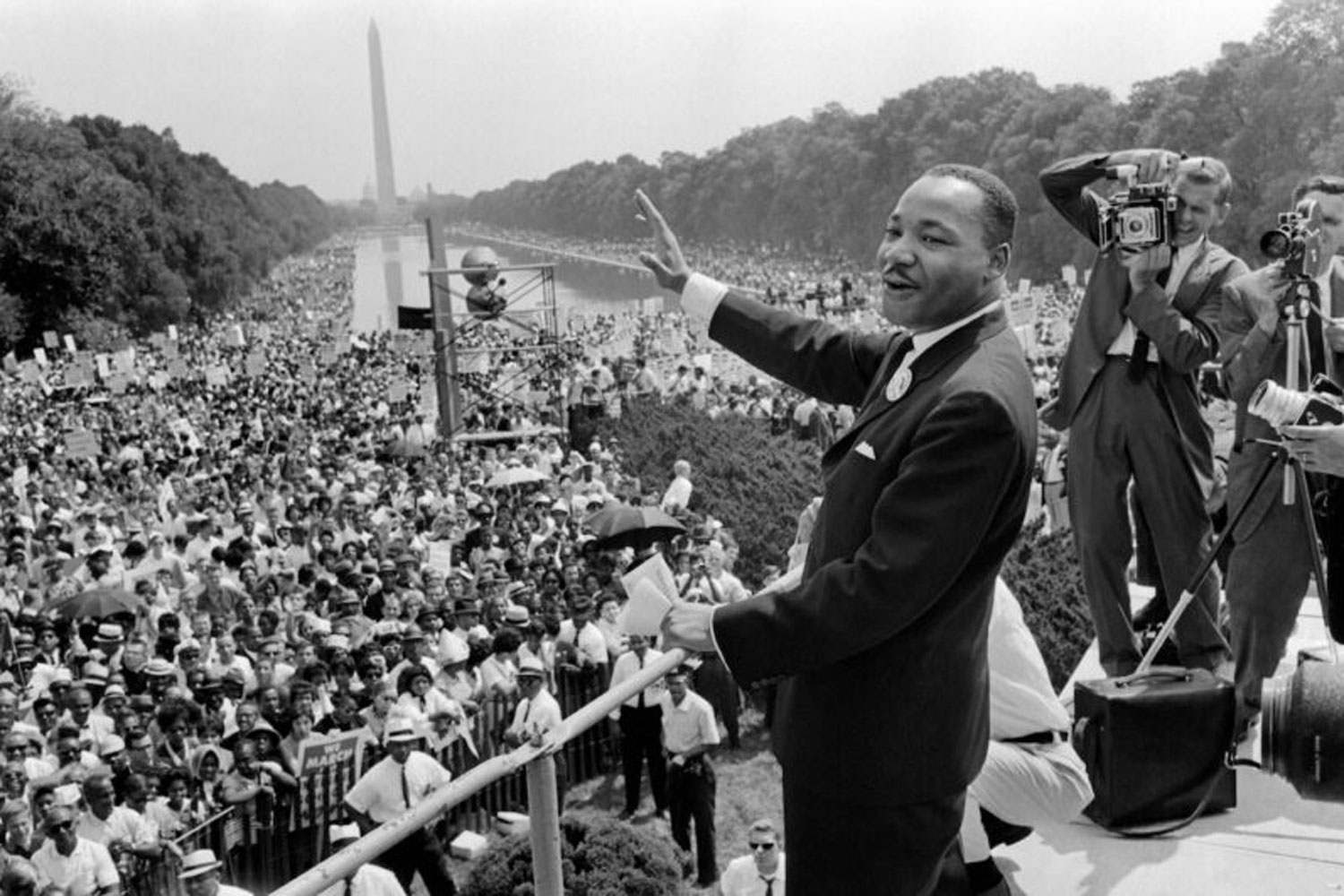 Martin Luther King addressing crowd in Washington D.C.