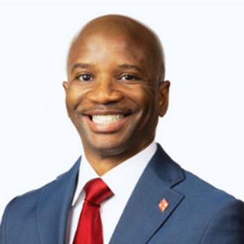 headhsot of Thomas Bennett III